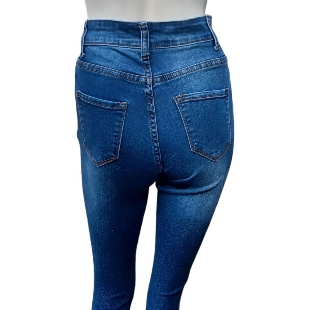 630837....Fashion Nova Skinny Jeans Size 1, W25"  28" Inseam 9"Rise