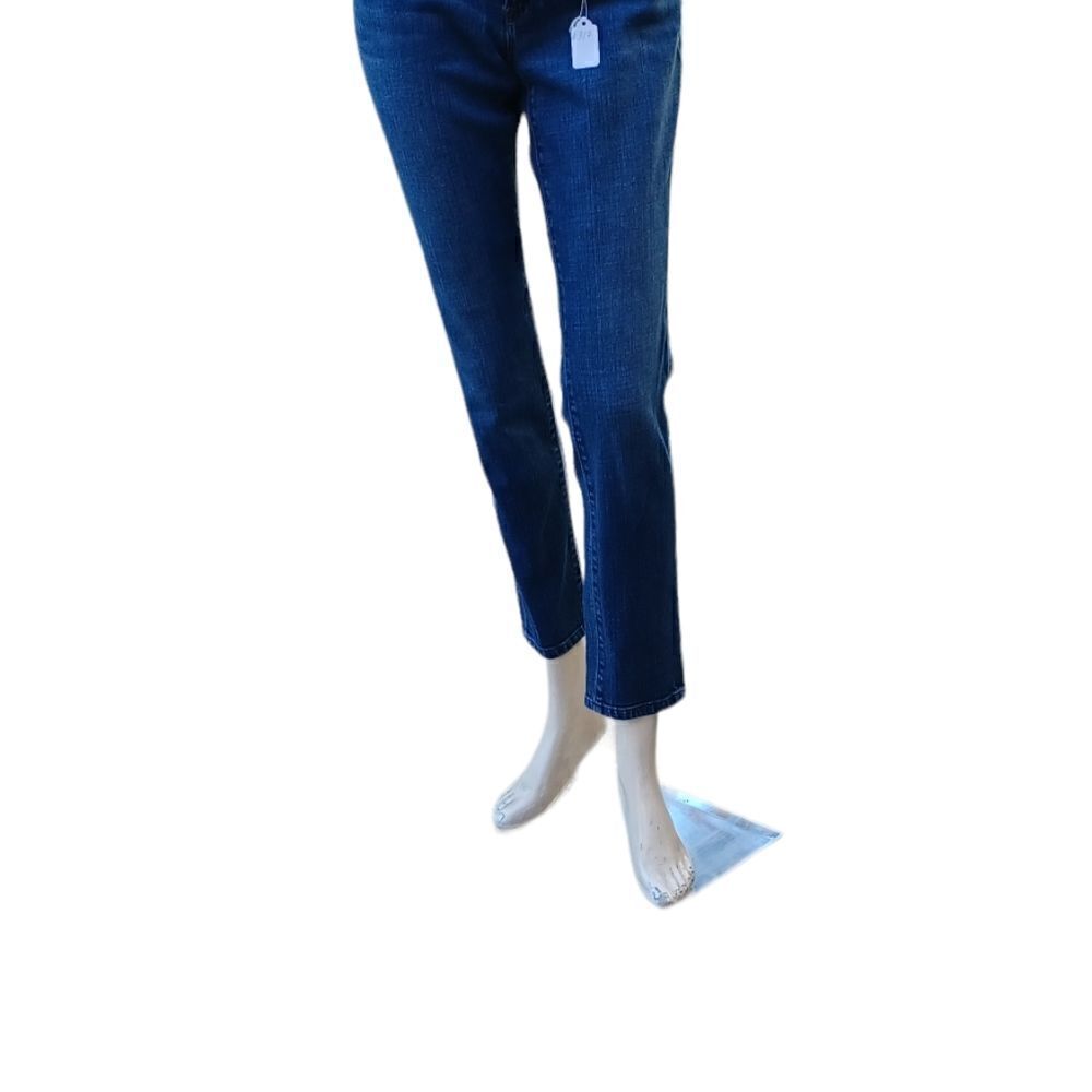 631220..Ann Taylor Loft Straight leg Jeans Size 4, 30" Waist 27" Inseam 7" Rise