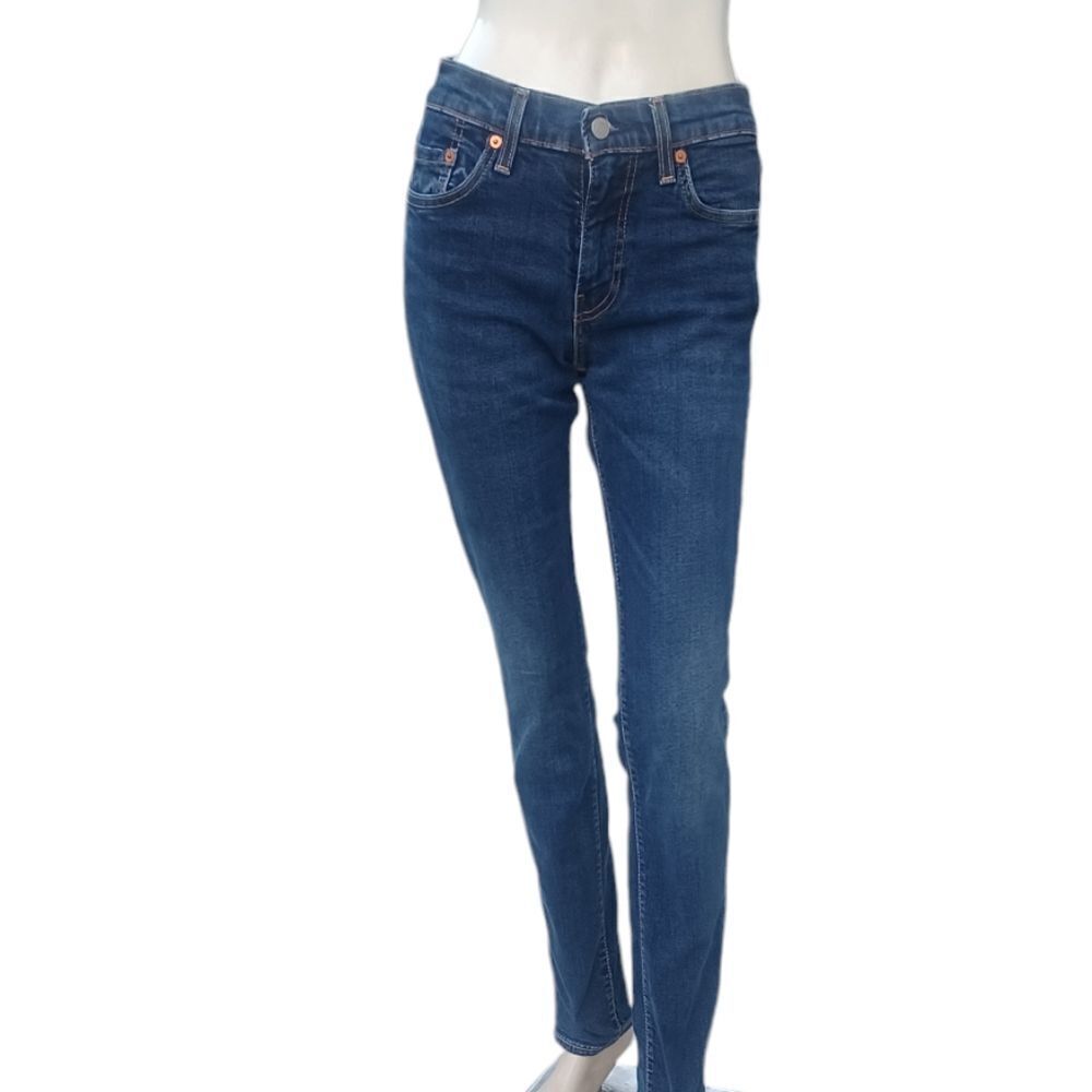 4164....Levi Strauss Straight leg Jeans Size W29 L34