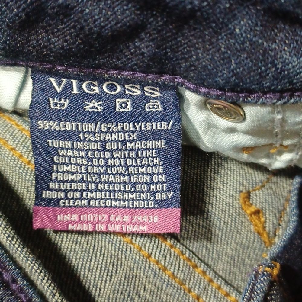 700154.....Vigoss Skinny Jeans Size W24 L28, 7"Rise