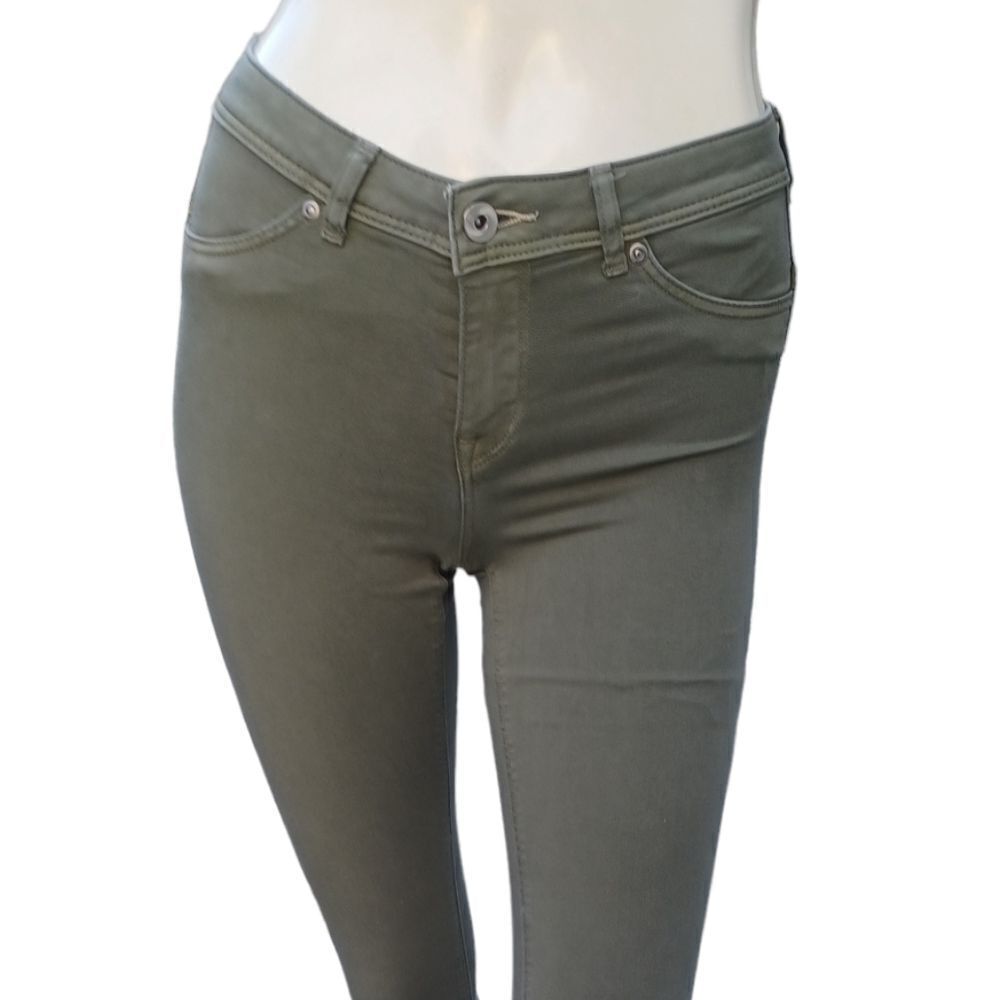 7002514.....&Denim Feather Soft Jeggings Size 26/30
