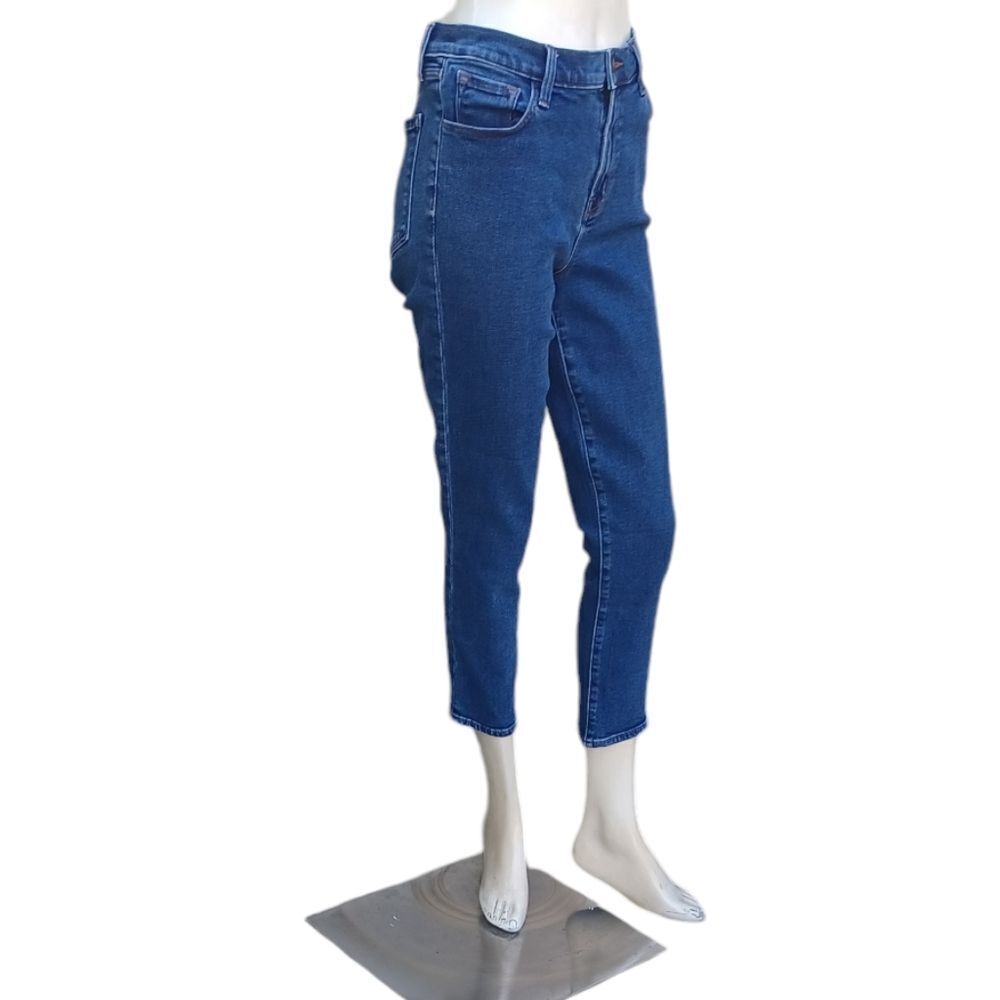 5719...J BRAND Straight leg Jeans Size 29, 24"Inseam 10"Rise