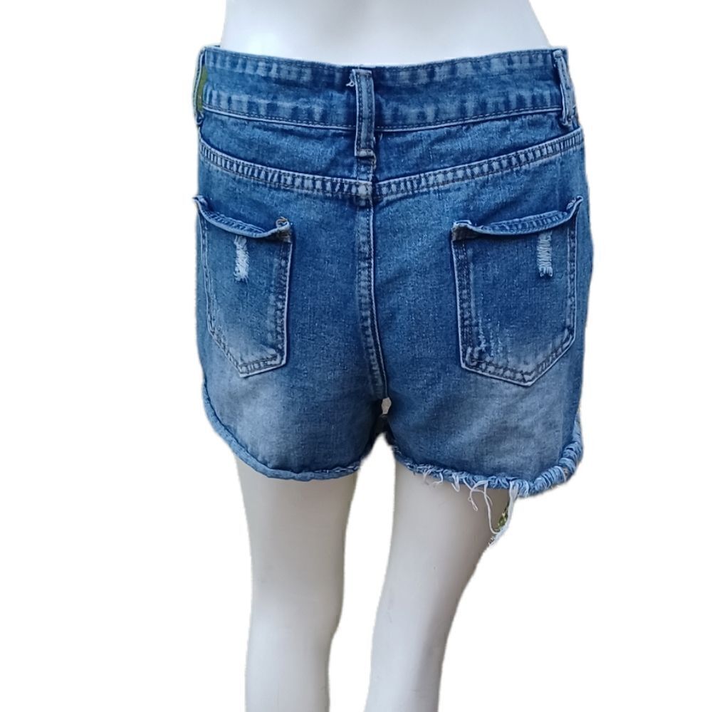 620748....Jean Shorts Size 30" Waist