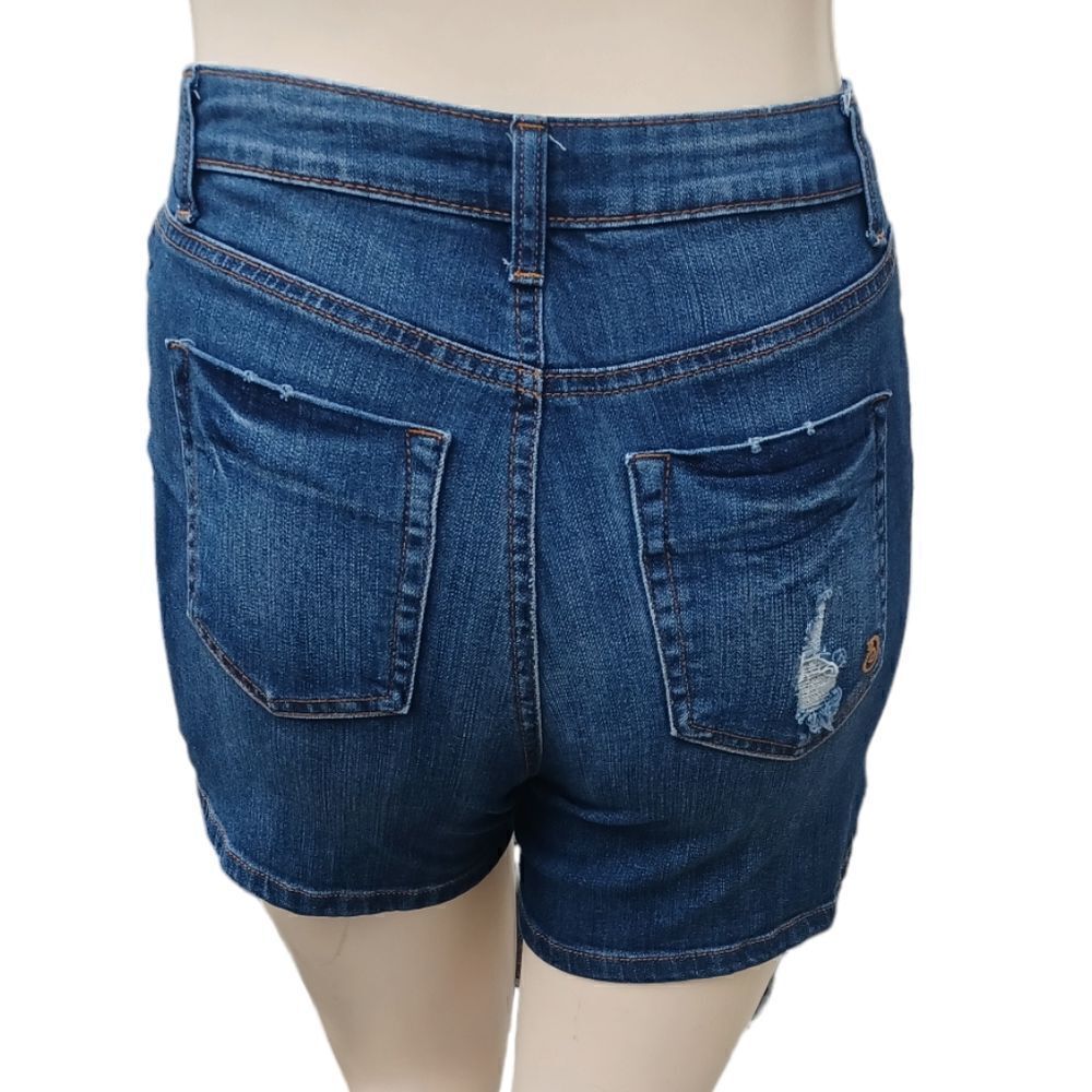 689345....Indigo Jean Shorts Size 9, 28" Waist