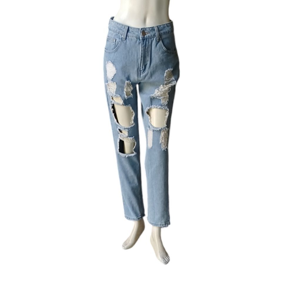 302213.....PRETTYLITTLETHING Straight leg Jeans Size 10