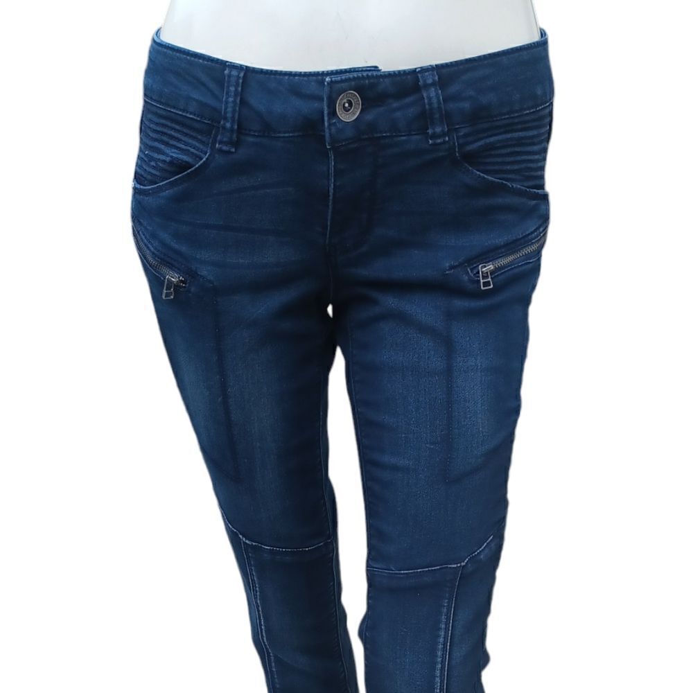 689545....Jolt Skinny Jeans Size 5, W28" 28"Inseam  7"Rise