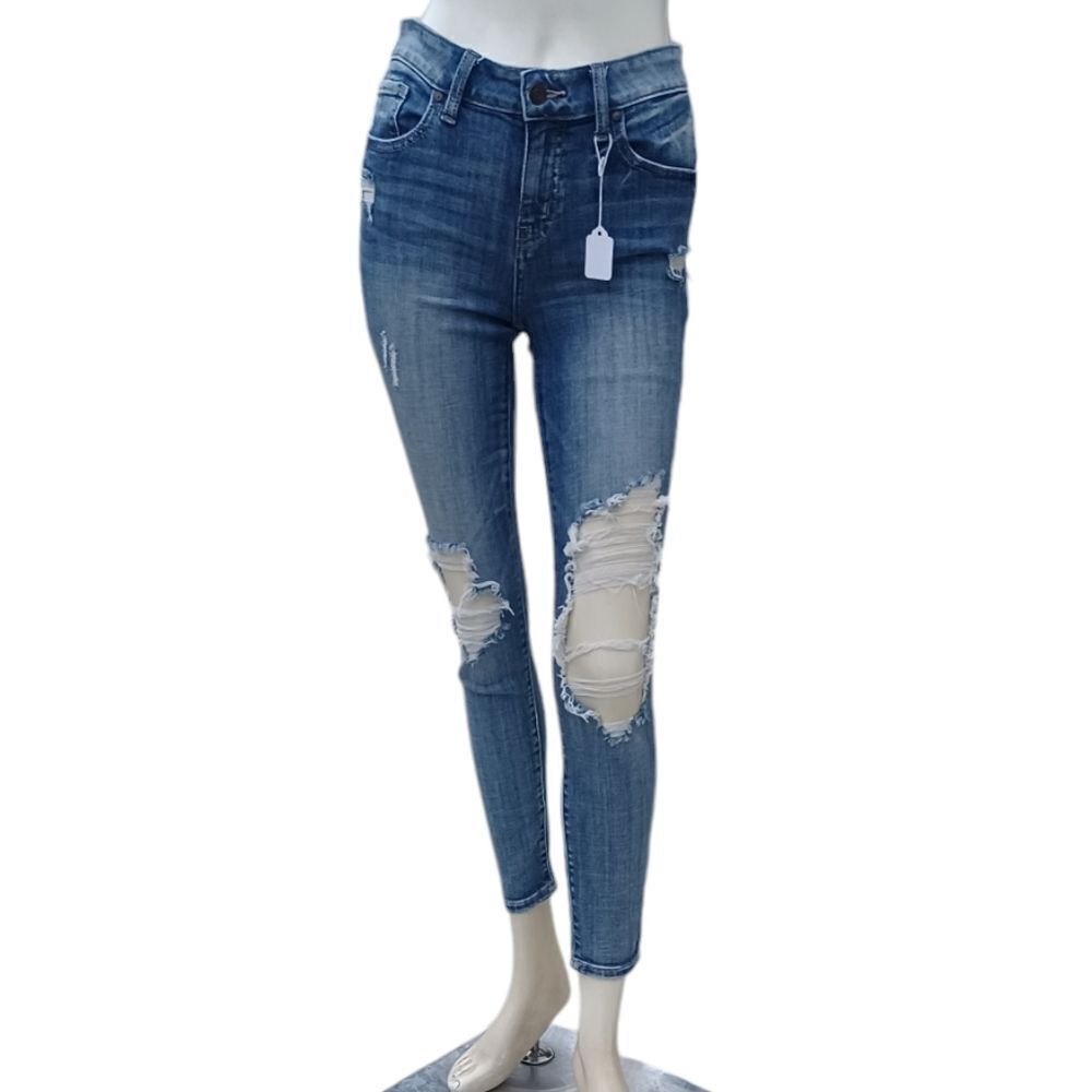 4131...Eunina Skinny Jeans Size 3, W26"Inseam 26"Inseam   8"Rise