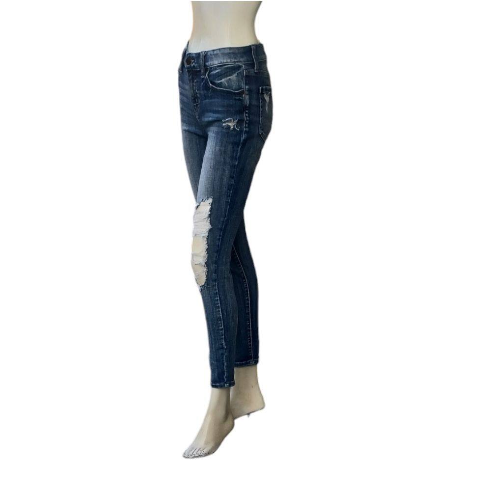 4131...Eunina Skinny Jeans Size 3, W26"Inseam 26"Inseam   8"Rise