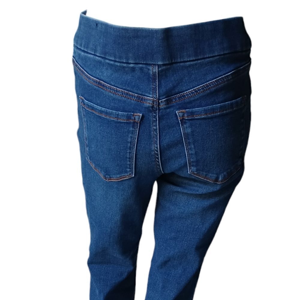 301713.....Nine West Pull-On Skinny Jeans Size W28"  29"Inseam  9"Rise