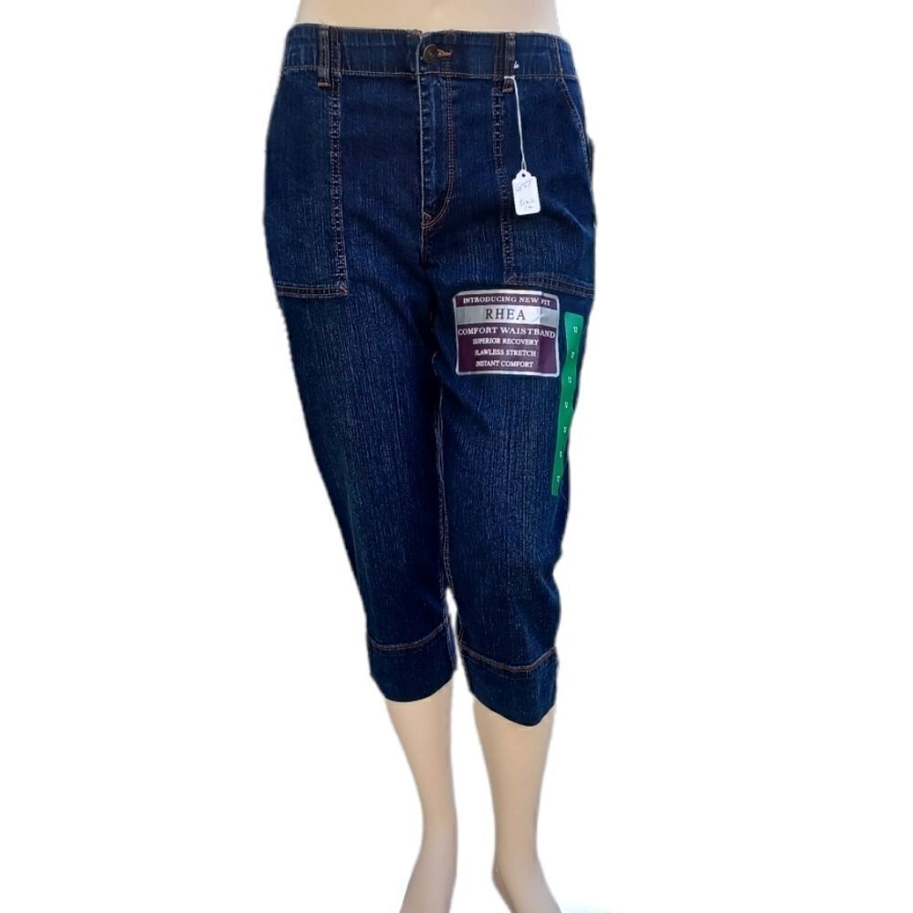 615148.......Gloria Vanderbilt  Crop Jeans Size 12, W34" 20"Inseam  11"Rise