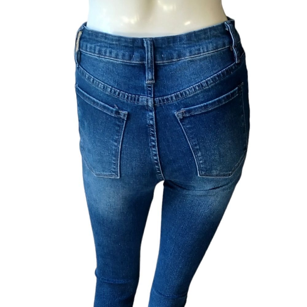 692523.....Windsor High Waisted Skinny Jeans Size 3