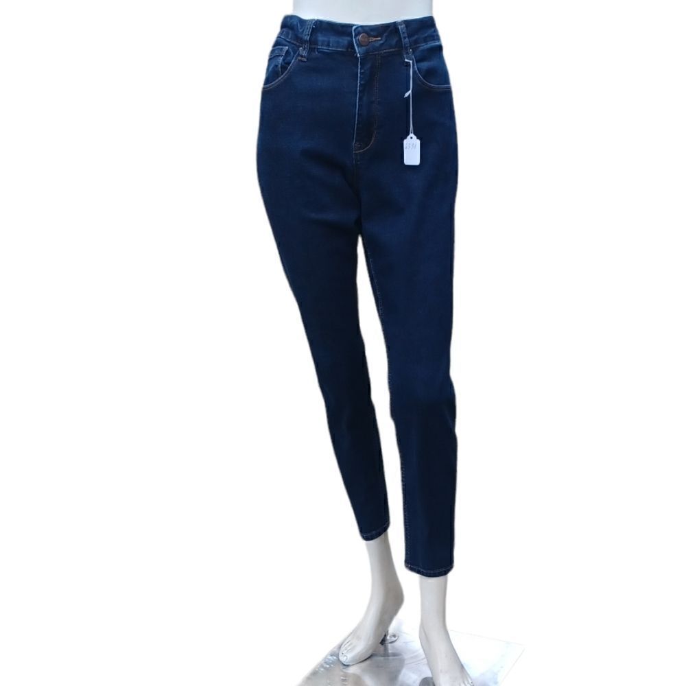 633110....Nanette Lepore Skinny Jeans Size 10, W28"  26"Inseam 10"Rise