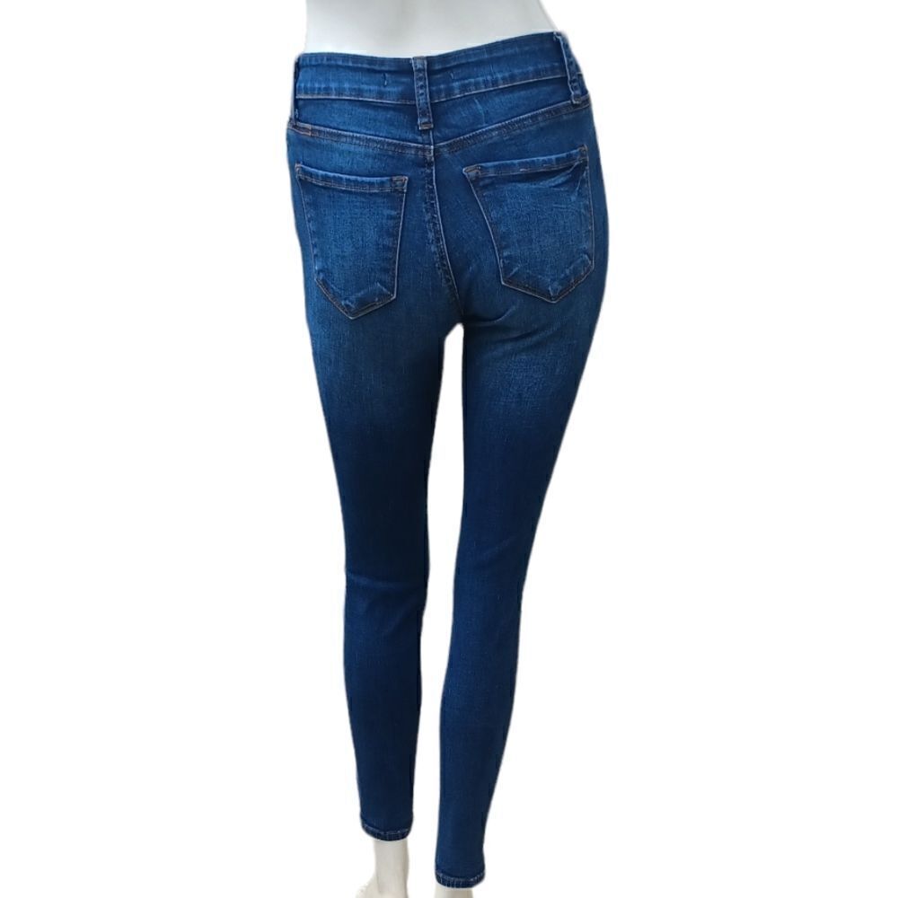 635018....Kancan Skinny Jeans Size 3/25, 27"Inseam.  8"Rise