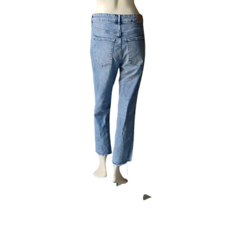 303038.....&Denim Straight leg Jeans Size 8, W28" 25"Inseam  10"Rise