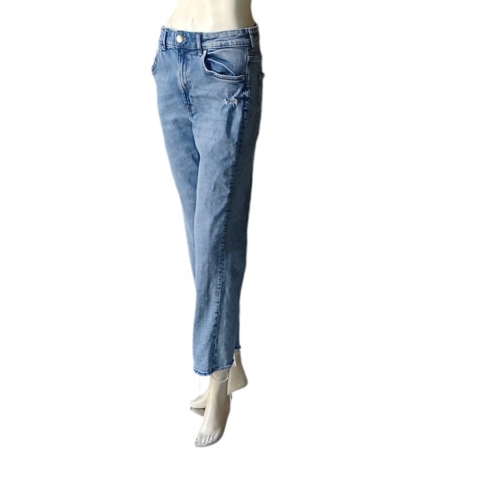 303038.....&Denim Straight leg Jeans Size 8, W28" 25"Inseam  10"Rise