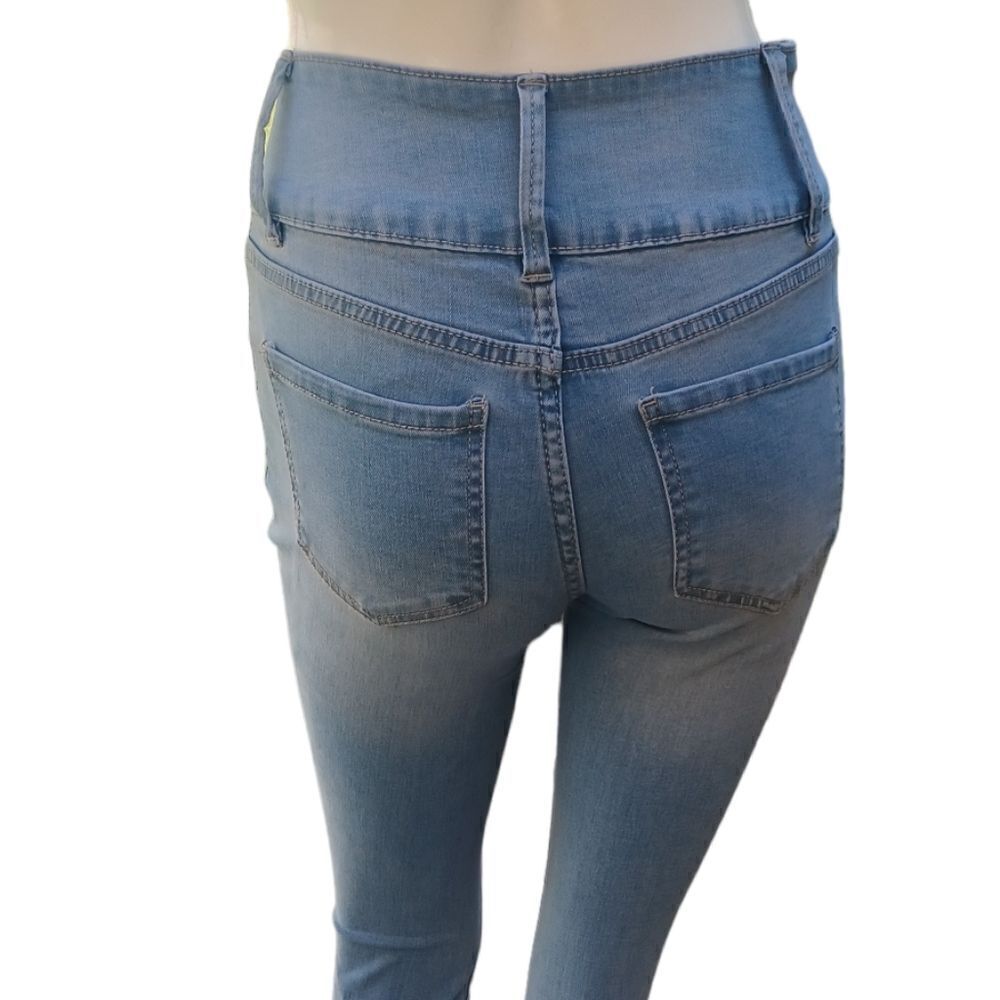 639237....YMI Skinny Jeans Size