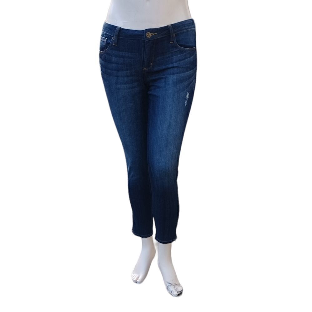 693023....Bullhead Skinny Jeans Size 13, 32" Waist 25" Inseam 8" Rise