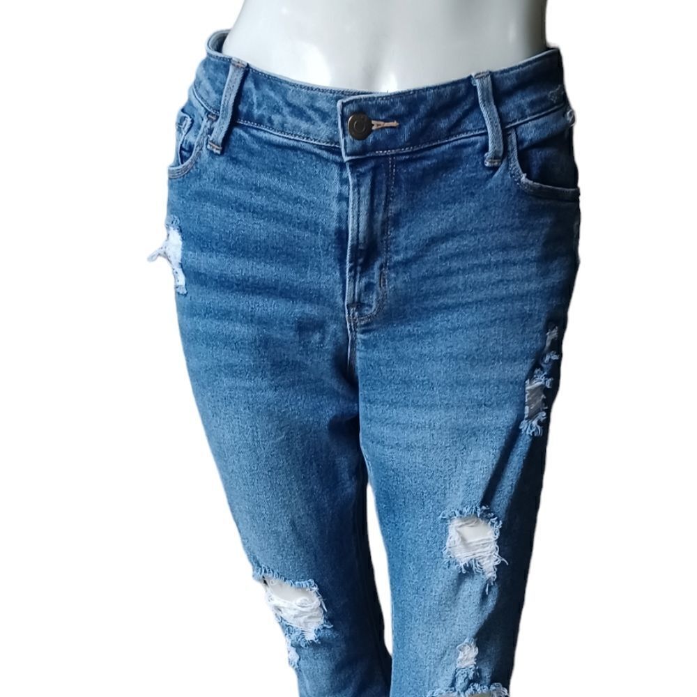 692923....Old Navy Rockstar Super Skinny Size 10, W28" 27"Inseam 9"Rise
