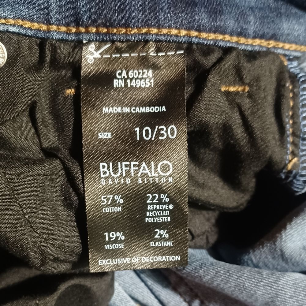 640725......Buffalo David Bitton Skinny Jeans Size 10/30