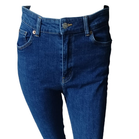 410318....Dark Wash Skinny Jeans Size 26" Waist