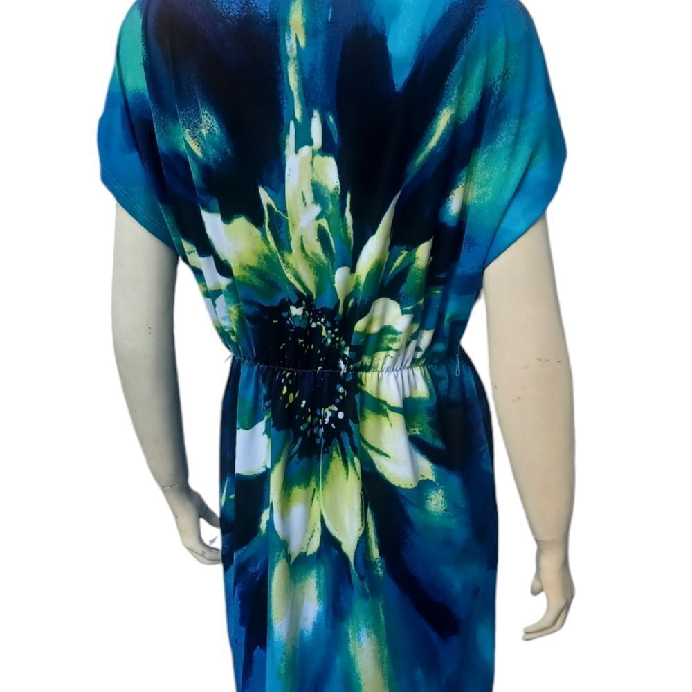 4177....Bailey Blue Dress Size 3