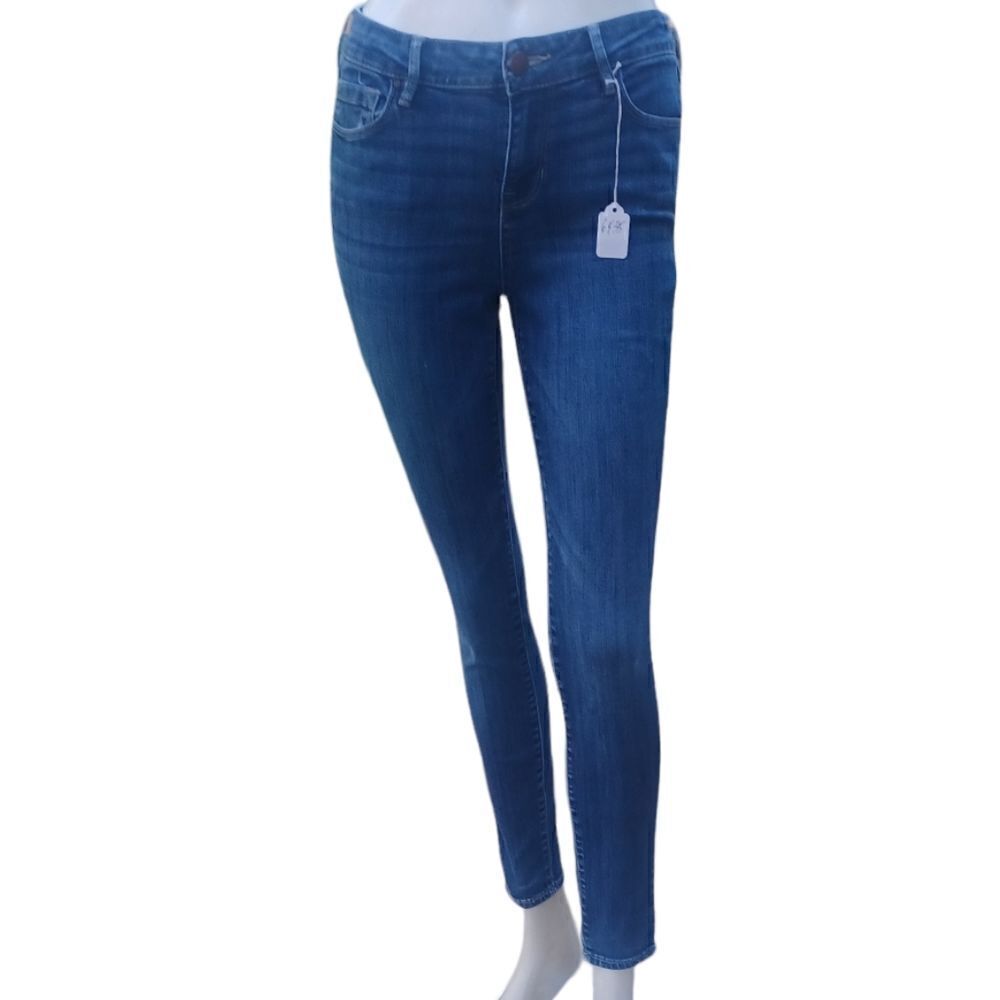 643536...Bullhead Mid-Rise Skinniest Jeans Size 26,  27" Inseam 8" Rise