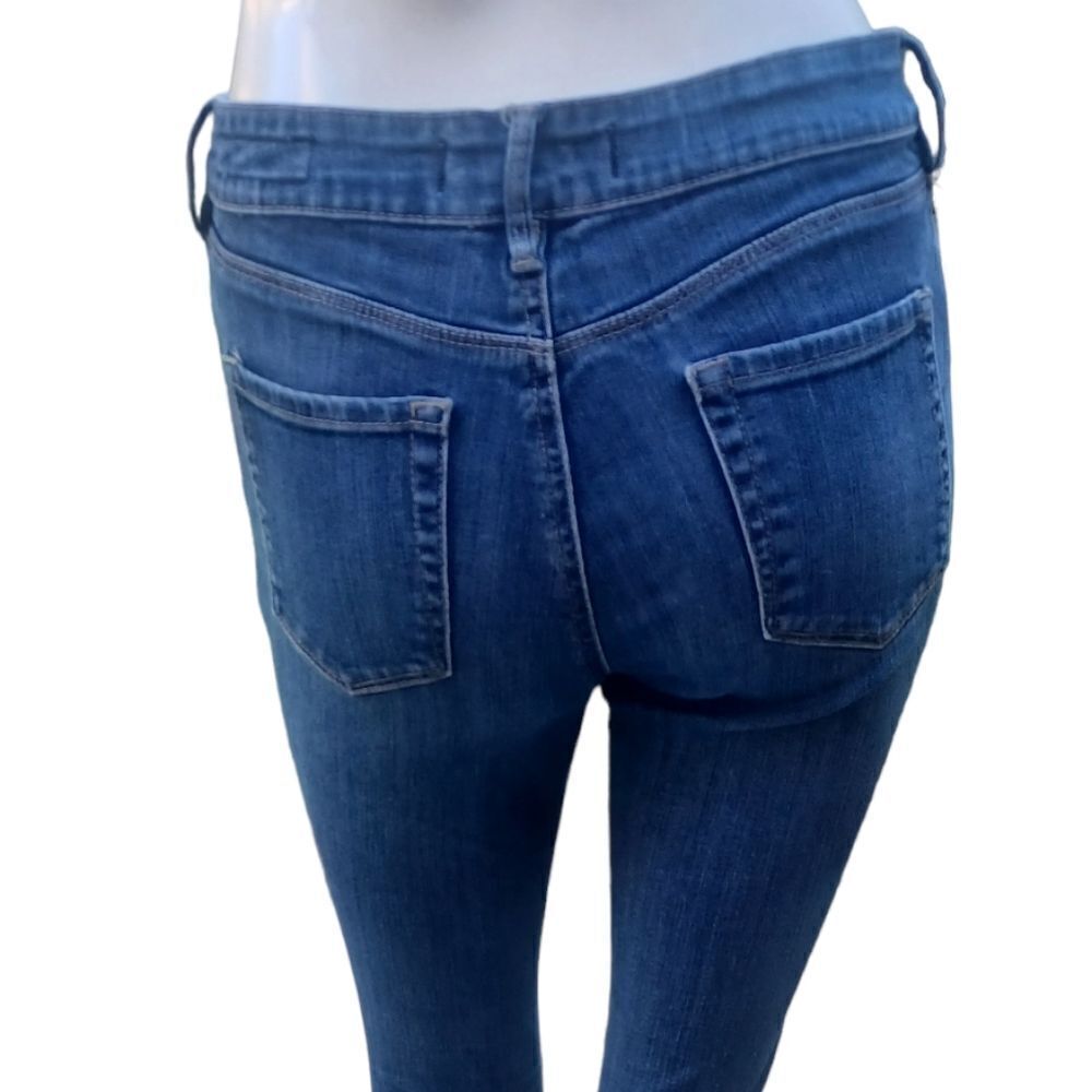 643536...Bullhead Mid-Rise Skinniest Jeans Size 26,  27" Inseam 8" Rise