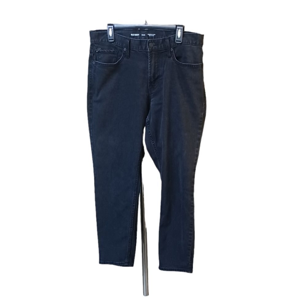 693445....Old Navy Straight leg Jeans Size 34x30, 10"Rise