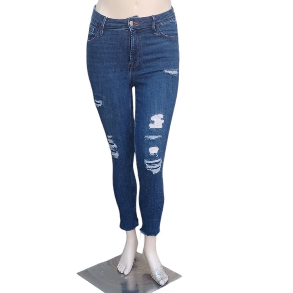 693323....Old Navy Rockstar Skinny Jeans Size 10, W30" 25"Inseam 10"Rise
