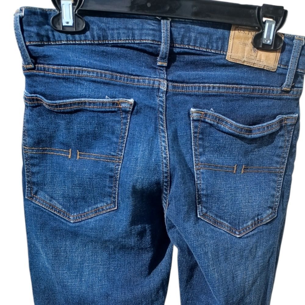 8141....Men's US Polo Assn. Straight leg Jeans Size W30 X L30, 9"Rise