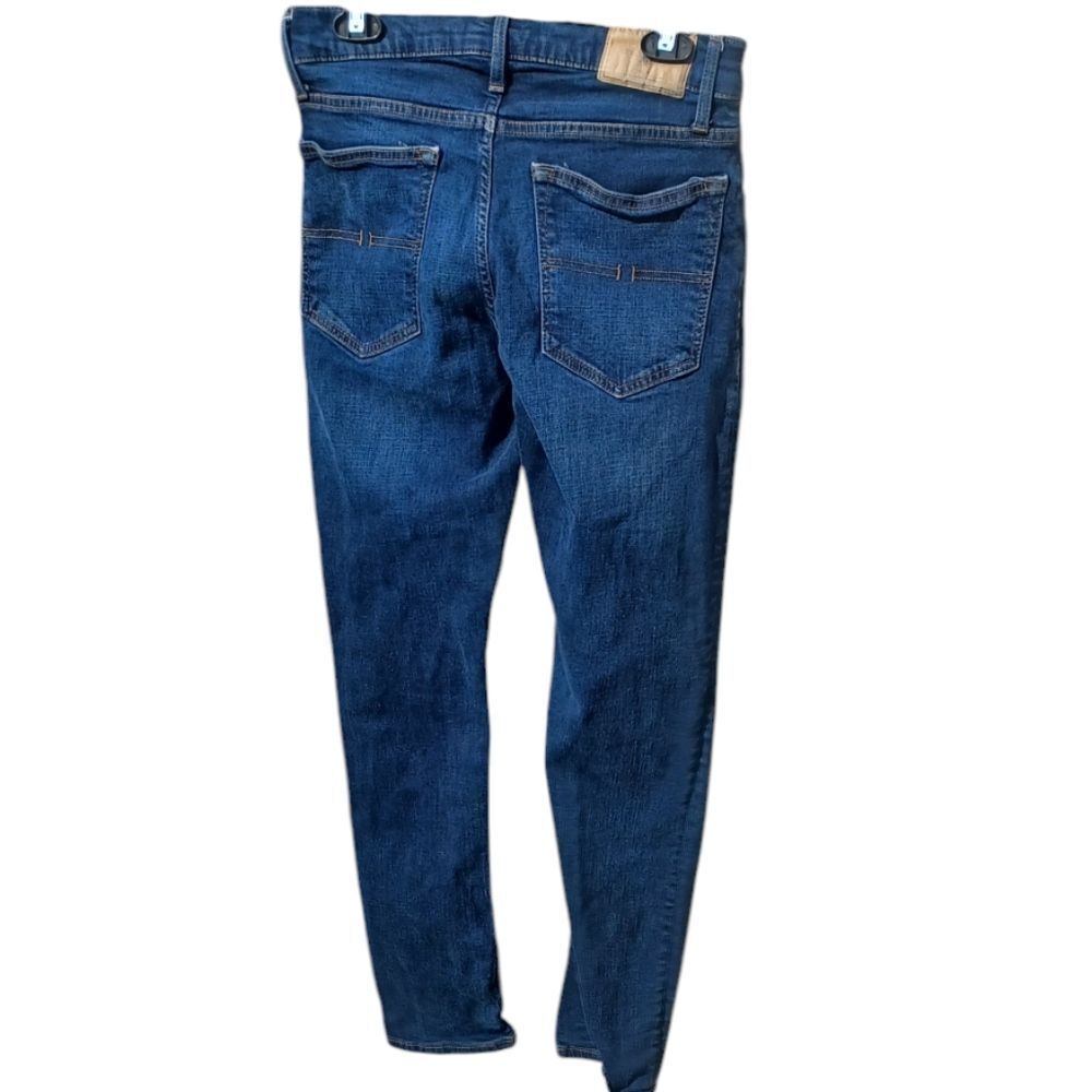 8141....Men's US Polo Assn. Straight leg Jeans Size W30 X L30, 9"Rise