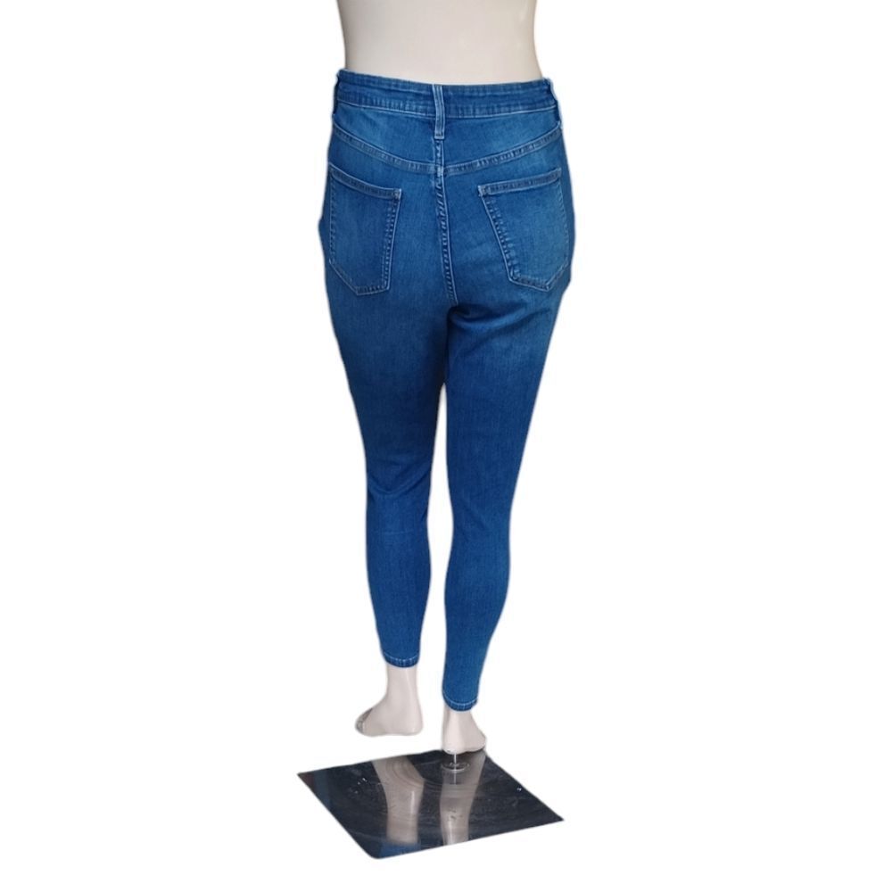 8139....Women's AVA VIV Skinny Jeans Size 14W, W32" 10"Inseam  27"Rise