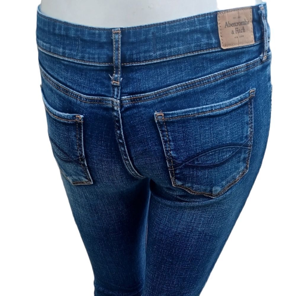 639314....Abercrombie &Fitch Skinny Jeans Size 4, W27, 7"Rise