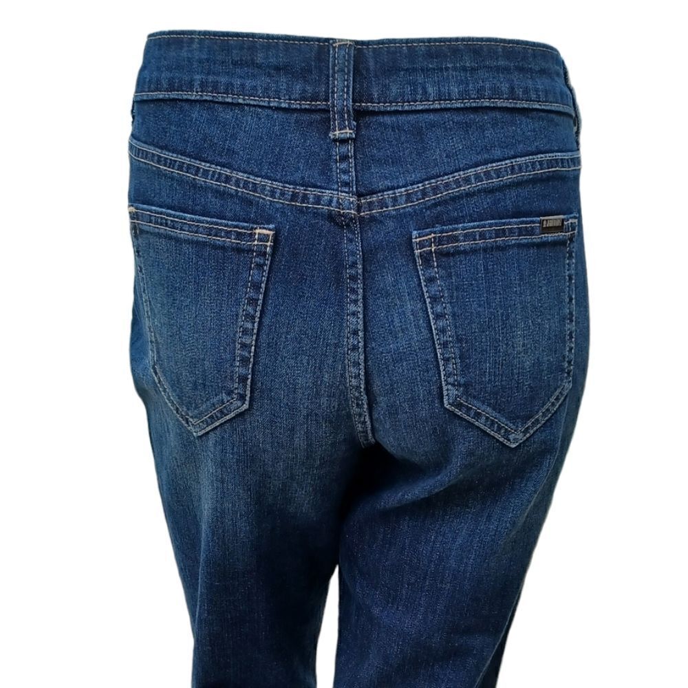 647539....JLO Jennifer Lopez Boyfriend Jeans Size 6, W30" 26"Inseam  9"Rise
