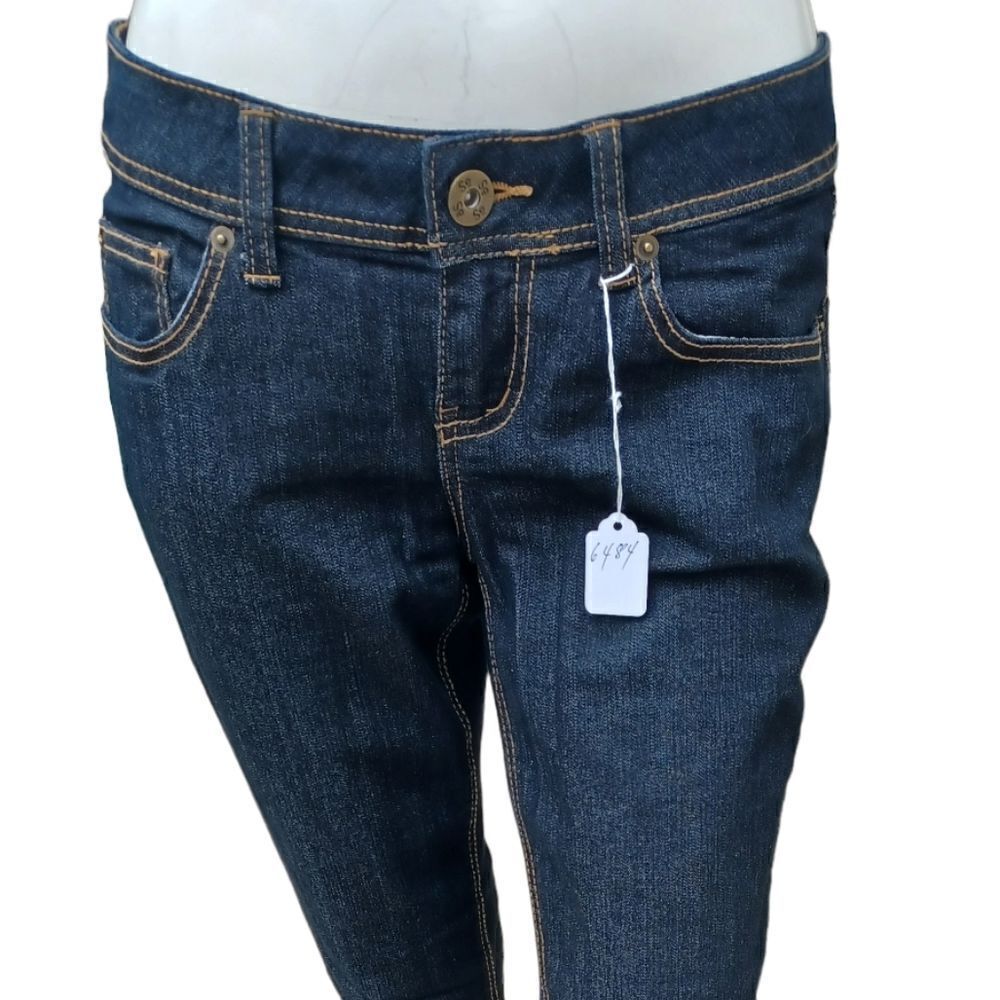 64843....SO Slim Skinny leg Jeans Size 7 Short