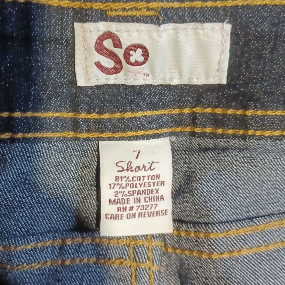 64843....SO Slim Skinny leg Jeans Size 7 Short
