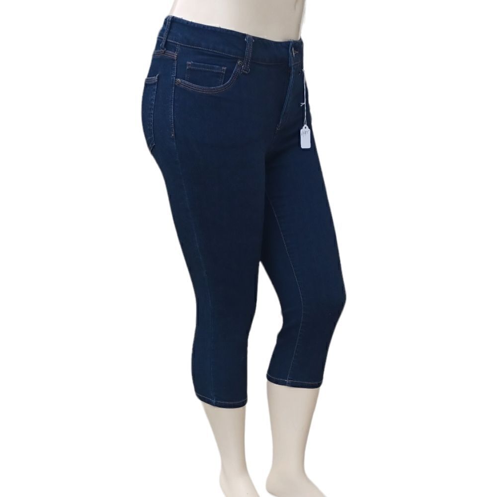 64953....St John's Bay Capri Jeans Size 10P, W30" 20"Inseam 9"Rise