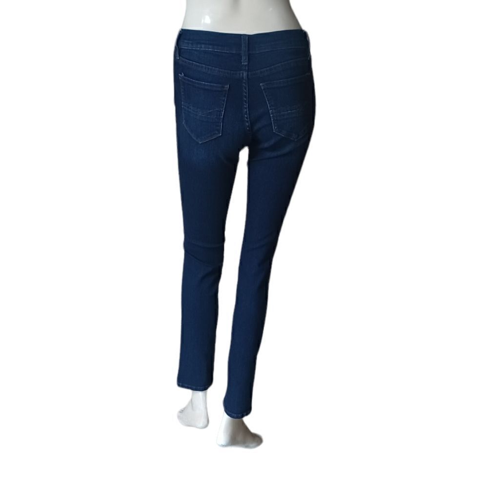 648239....Soho New York & Company Skinny Jeans Size 4, W27"  28"Inseam   7"Rise