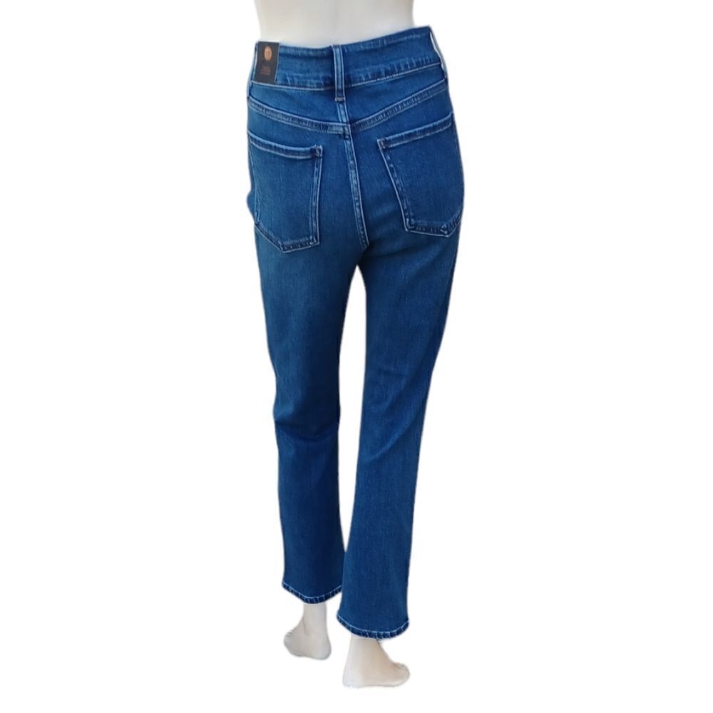 693725....JBD Ankle Crop Jeans Size 29, W28"  26"Inseam  11"Rise