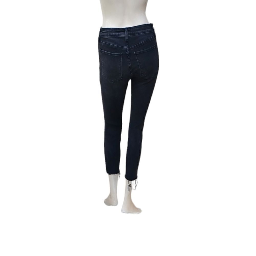 693825.....Gap Denim Jeggings Size 27/4P, 8" Rise