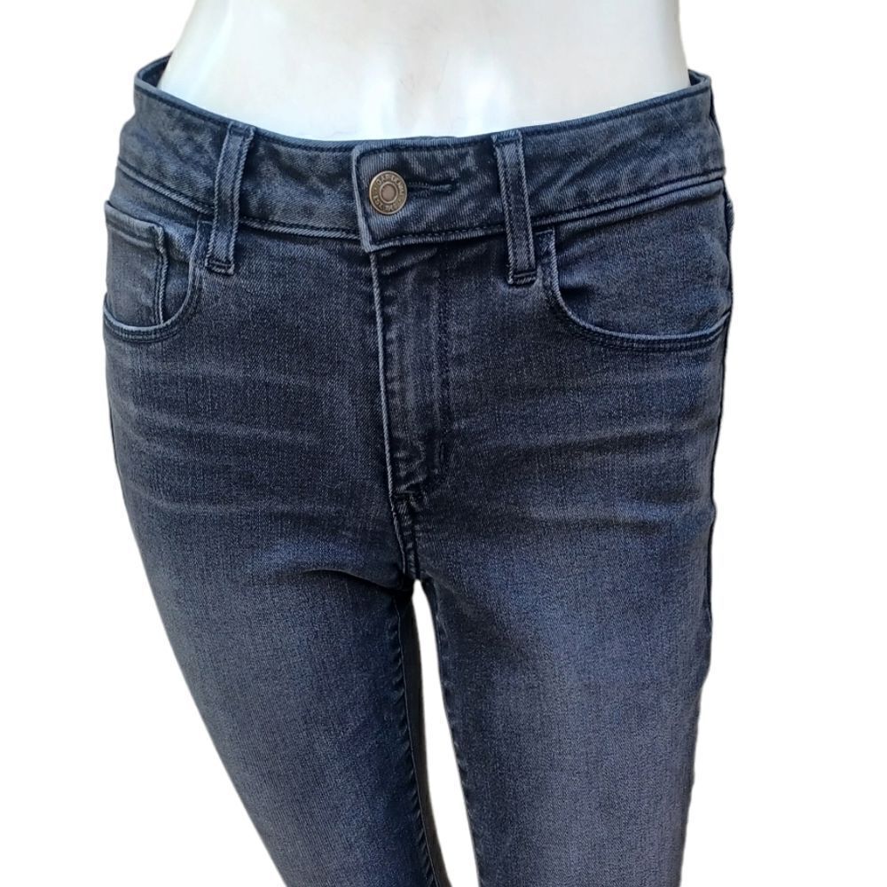 693825.....Gap Denim Jeggings Size 27/4P, 8" Rise