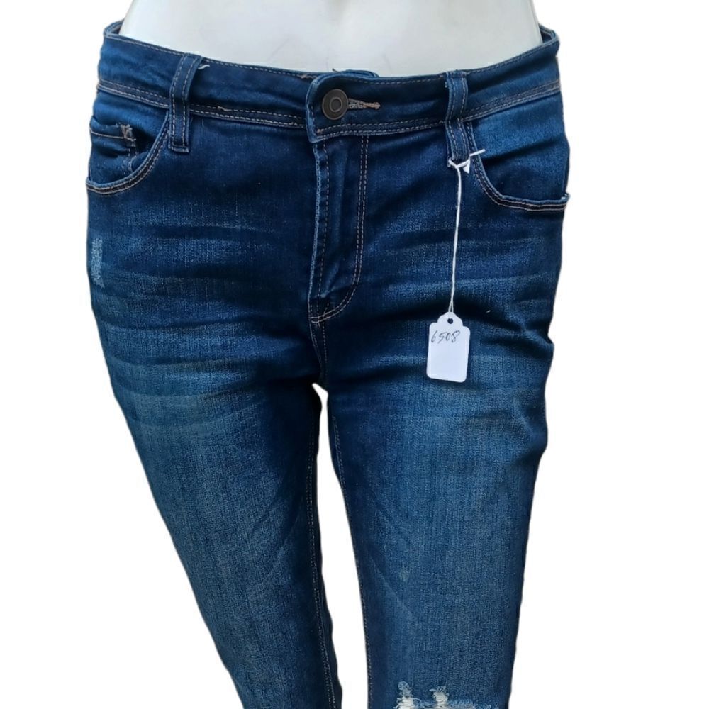 65089....Kensie Skinny Jeans Size 4/27