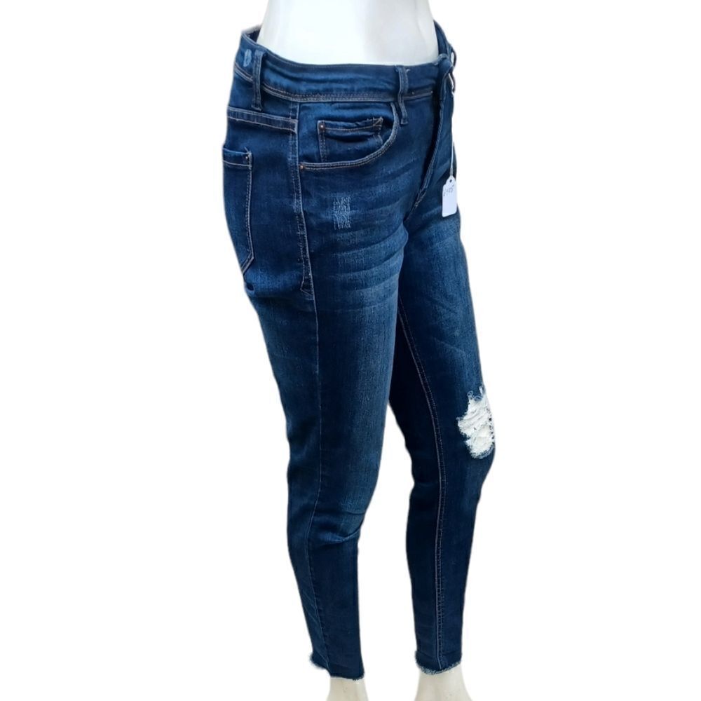 65089....Kensie Skinny Jeans Size 4/27