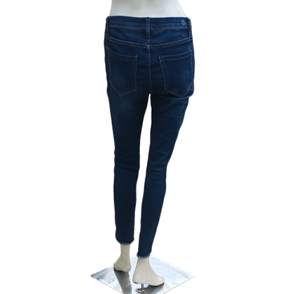65089....Kensie Skinny Jeans Size 4/27