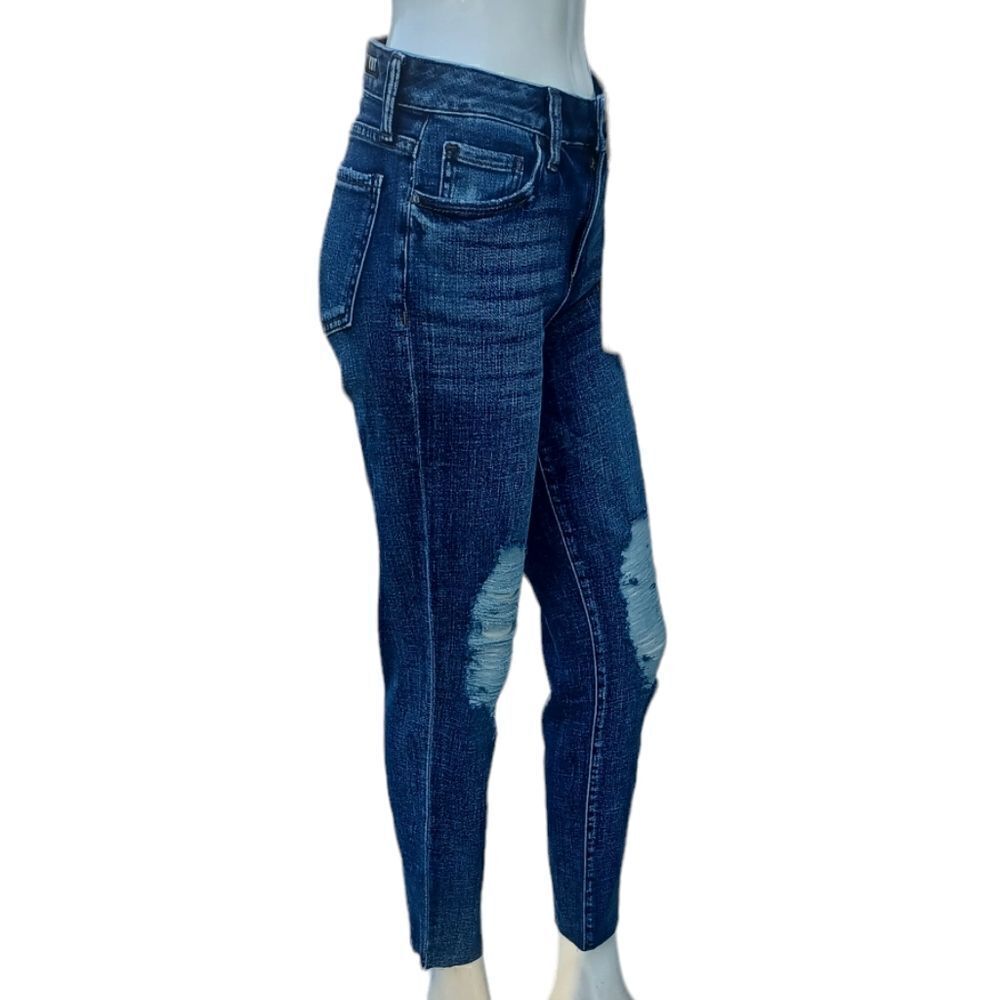 674221....Kut from the Kloth Straight leg Jeans Size 2, W26" 26Inseam  9"Rise