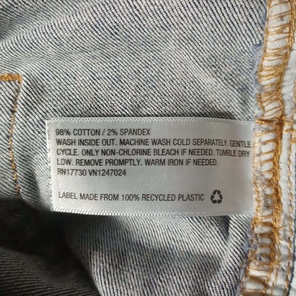 64333....Wild Fable Skinny Jeans Size 14