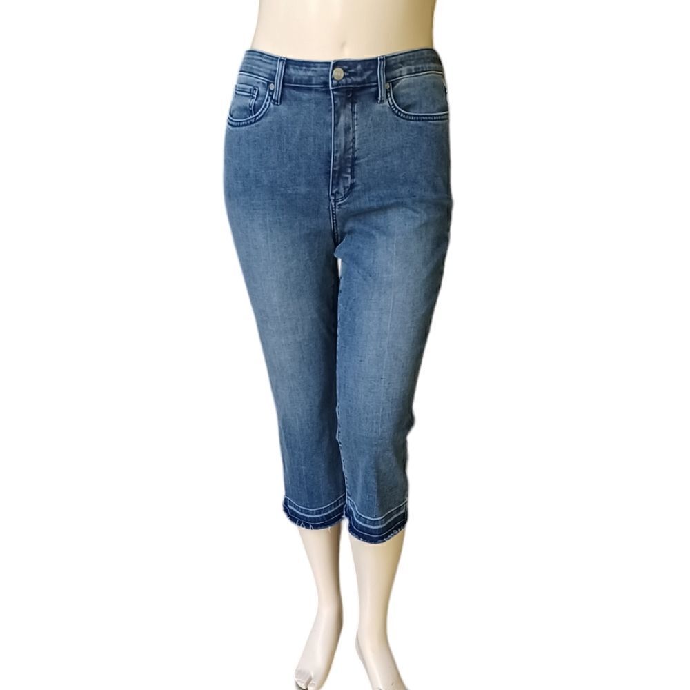 685446...NYDJ Straight leg Jeans Size 12P, W30" 19 1/2"Inseam 11"Rise