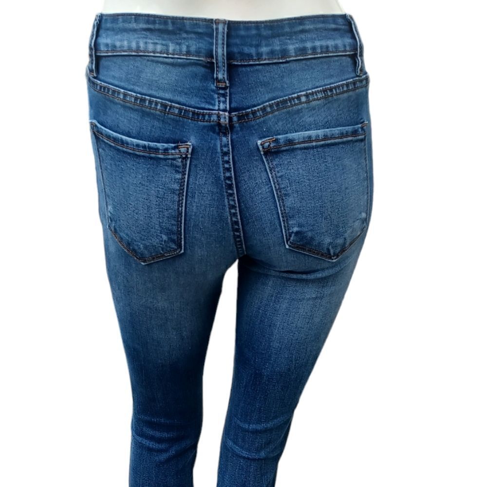 689445....Kancan Skinny Jeans Size 1/24, 28"Inseam 8"Rise