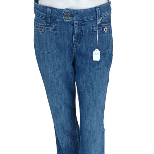 642622....Merona Bootcut Jeans Size 4, W30"  31"Inseam  9"Rise