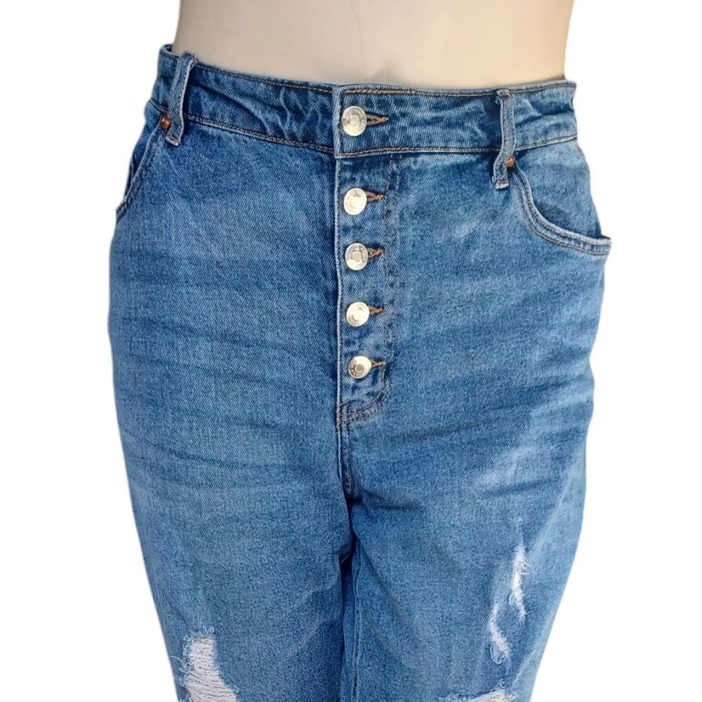 8178....Wild Fable Straight Leg Jeans Size 18, 25" Inseam, 12" Rise